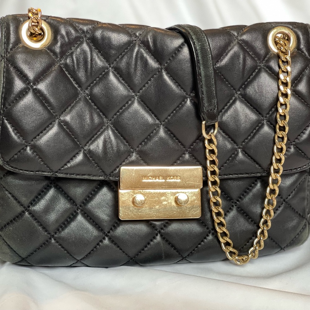 Michael kors purse